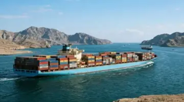 الحرس الثوري الإيراني ينفي مرور السفن الحربية الأمريكية من مضيق هرمز – الأسبوع